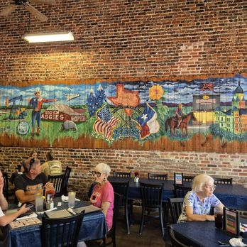 Cartwright's Ranch House - Breakfast & Brunch Near Me - Denton, Texas