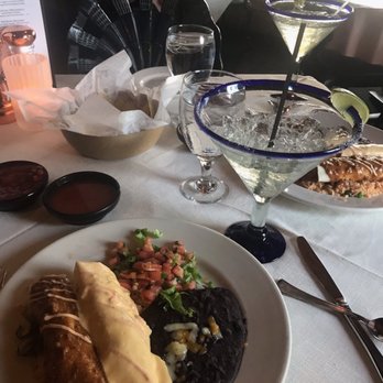 Via Real - Tacos de Res "Beef tacos" deluxe with 28oz Margarita. - Mexican Near Me - Irving, Texas Via Real - Tacos de Res "Beef tacos" deluxe with 28oz Margarita. - Mexican Near Me - Irving, Texas