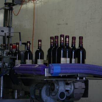 Grapeline Wine Tours - Wine Tours Near Me - Paso Robles, California