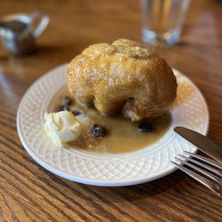Chestnut Cottage Restaurant - Cinnamon Roll