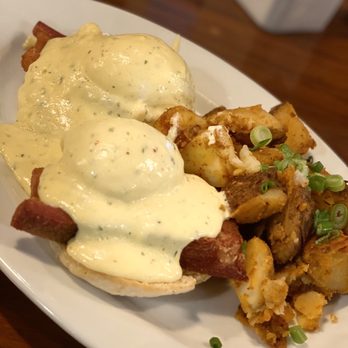 Rooster - Pork belly eggs Benedict - New American Near Me - Newington, Connecticut Rooster - Pork belly eggs Benedict - New American Near Me - Newington, Connecticut