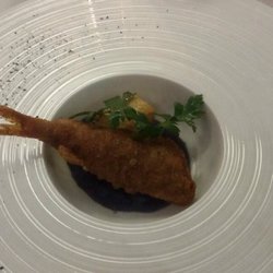 Hostaria Del Vicolo - Starter: fried red mullet with violet potatoes sauces: very interesting!