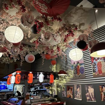 Moto Sushi - Interior - Japanese Near Me - Glendale, California