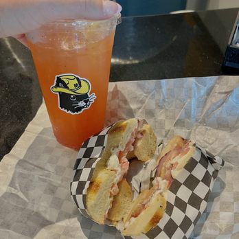 Mikey G's - strawberry lemonade and a mikeyangelo bagel sandwich - Coffee & Tea Near Me - Riverside, California