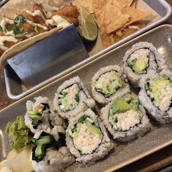 Pacific Catch - Crispy Baja Shrimp Taco was flavorful, the California rolls needed more seasoning. - Seafood Near Me - Walnut Creek, California