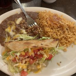 1 Chicken taco combination plate. Delicious! 1 Chicken taco combination plate. Delicious!