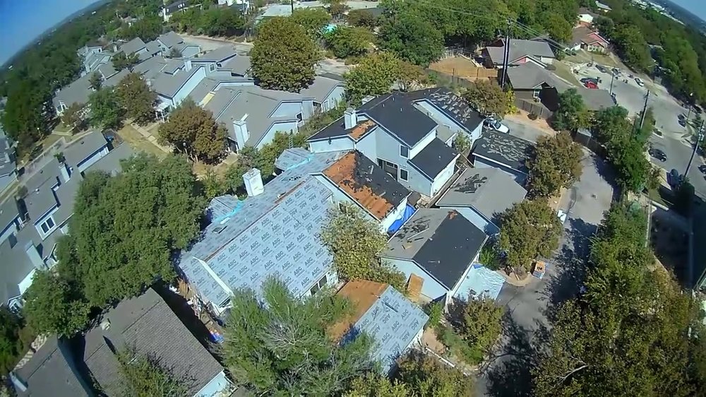 Slide of Elite Roofing