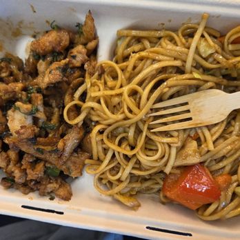 TleafGreen - Burmese noodles, jalapeno chicken - Burmese Near Me - San Jose, California TleafGreen - Burmese noodles, jalapeno chicken - Burmese Near Me - San Jose, California