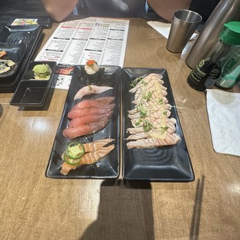 Sushi Neko - Assortment of nigiris and scallop sushi - Sushi Bars Near Me - Las Vegas, Nevada Sushi Neko - Assortment of nigiris and scallop sushi - Sushi Bars Near Me - Las Vegas, Nevada