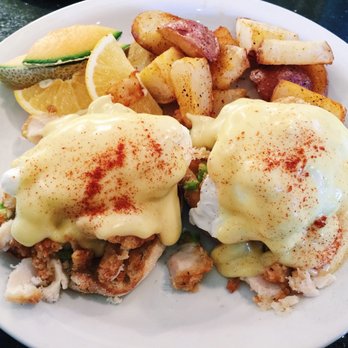 Bell Tower Cafe - Fried Chicken Benedict...Not a bar higher than ordinary. - Breakfast & Brunch Near Me - Saratoga, California Bell Tower Cafe - Fried Chicken Benedict...Not a bar higher than ordinary. - Breakfast & Brunch Near Me - Saratoga, California