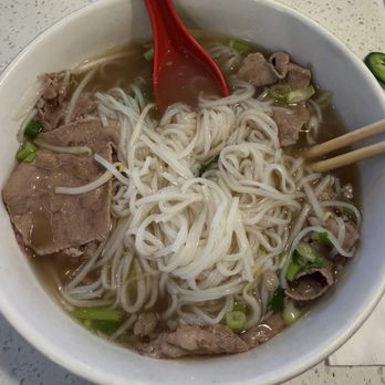 Pho Anvi - #13 pho with brisket and rare steak - Vietnamese Near Me - West Covina, California Pho Anvi - #13 pho with brisket and rare steak - Vietnamese Near Me - West Covina, California