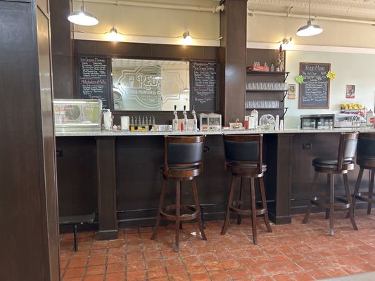 Reds Soda Fountain and Ice Cream by null