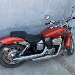 Al's Cycle Stop - Honda Shadow 750 (2006)