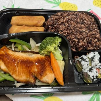 SAKANA SUSHI & HIBACHI STEAKHOUSE - Updated July 2026 - 180 Photos