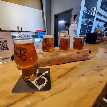 Kalihi Beer - First flight - Brewpubs Near Me - Honolulu, Hawaii