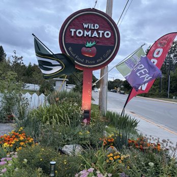 Wild Tomato - Pizza Near Me - Fish Creek, Wisconsin Wild Tomato - Pizza Near Me - Fish Creek, Wisconsin