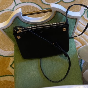 Wing Lei - Nice gesture by offering tiny chair for lady's purse. - Chinese Near Me - Las Vegas, Nevada
