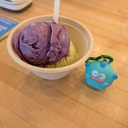 Ube, Green thai tea scoops of ice cream