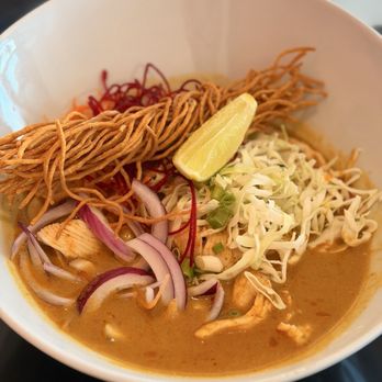 Aaharn - Kai Khao Soi (Curry Noodles) - Thai Near Me - San Diego, California