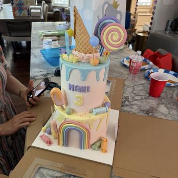 La Bouchée - Custom Cakes Near Me