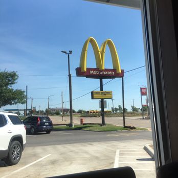 McDonald's - The famous Golden Arches - Fast Food Near Me - Shamrock, Texas McDonald's - The famous Golden Arches - Fast Food Near Me - Shamrock, Texas