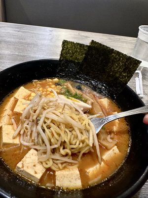 Crane & Elephant by null