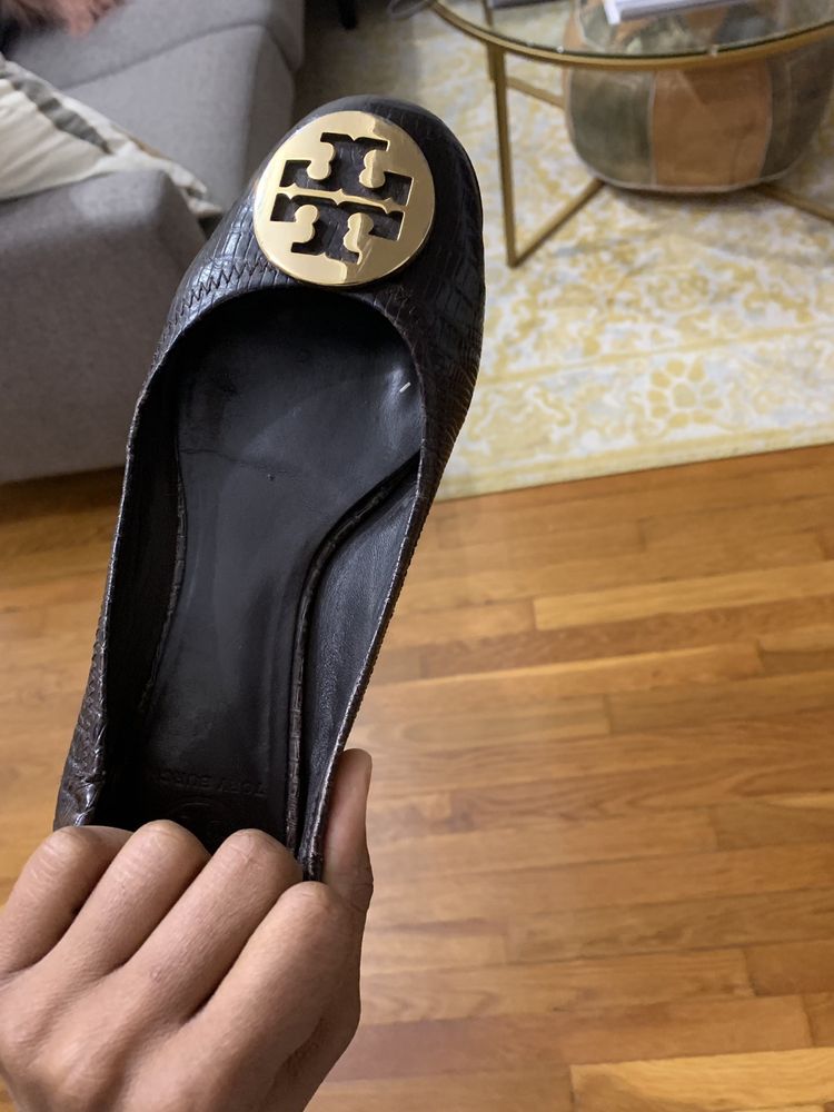 ELEGANT SHOE REPAIR 108 Photos & 111 Reviews 476 68th St, Brooklyn