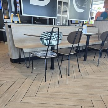 McDonald's - Floor with trash - Burgers Near Me - Discovery Bay, California McDonald's - Floor with trash - Burgers Near Me - Discovery Bay, California
