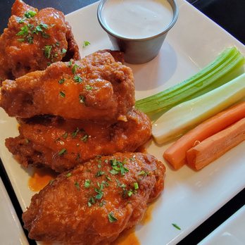 Morrison - Burbank - Happy Hour Chicken Wings - Gastropubs Near Me - Burbank, California Morrison - Burbank - Happy Hour Chicken Wings - Gastropubs Near Me - Burbank, California