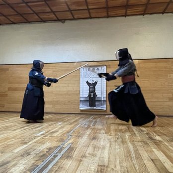 Seitokan Kendo Dojo - Head instructor Salet Sensei spars with student - Martial Arts Near Me - Brooklyn, New York Seitokan Kendo Dojo - Head instructor Salet Sensei spars with student - Martial Arts Near Me - Brooklyn, New York