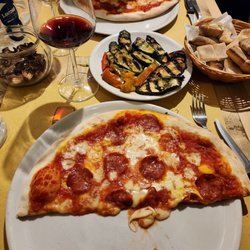 Ai Garzoti - Pizza Diablo with grilled vegetables