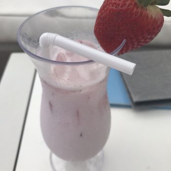 Halekulani Hotel - Strawberries and cream drink. - Hotels Near Me - Honolulu, Hawaii