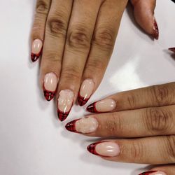 Polish Haus - My favorite Christmas nails!
