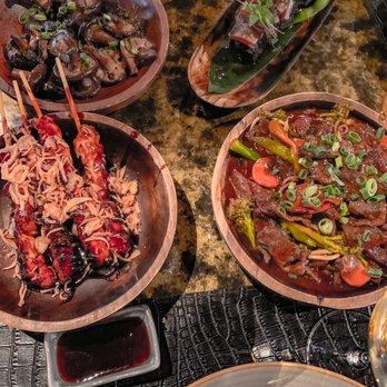 Umami - Yakitori, roasted shiitake, mandarin beef, tuna fillet from experience menu - Asian Fusion Near Me - Antwerp, VAN Umami - Yakitori, roasted shiitake, mandarin beef, tuna fillet from experience menu - Asian Fusion Near Me - Antwerp, VAN