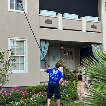 Vivid Window Cleaning - Window Washing Near Me Vivid Window Cleaning - Window Washing Near Me