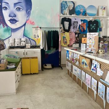 Honey Art Cafe - So much to look at! - Cafes Near Me - Houston, Texas