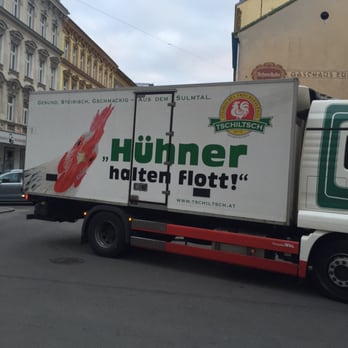 Viktor-Adler Markt - Lieferung für den Markt um sechs Uhr früh - Farmers Market Near Me - Vienna, 9
