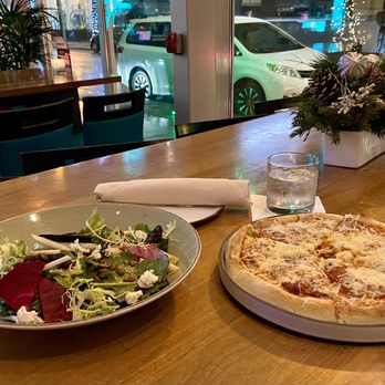 Vancouver Marriott Pinnacle Downtown Hotel - The night of the atmospheric river and I ate in with their mixed green salad & Pepperoni pizza - Hotels Near Me - Vancouver, British Columbia Vancouver Marriott Pinnacle Downtown Hotel - The night of the atmospheric river and I ate in with their mixed green salad & Pepperoni pizza - Hotels Near Me - Vancouver, British Columbia