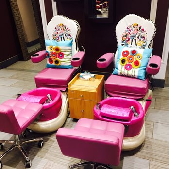 Le's Nails & Spa - Little girls mani/pedi - Nail Salons Near Me - Duluth, Georgia