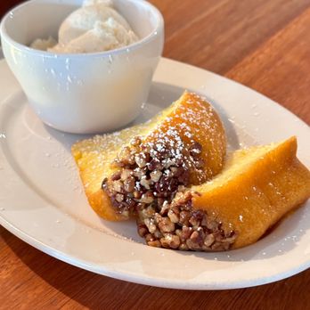 Biscottis - \ (*‿*) / Rum Pecan Slices with Vanilla Ice Cream. Very good @ *:｡ﾟ Biscotti's. *:｡ﾟ #supportlocal - American Near Me - Jacksonville, Florida