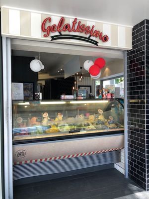 Massimo's Gelateria by null