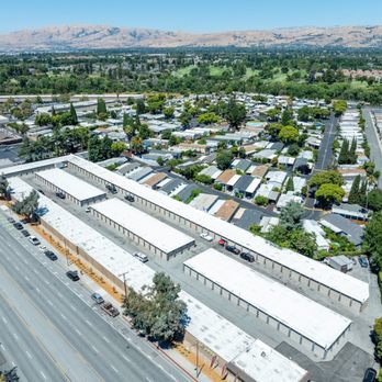 Golden Wheel Self Storage - Aerial view of Golden Wheel Self Storage in San Jose - Self Storage Near Me - San Jose, California Golden Wheel Self Storage - Aerial view of Golden Wheel Self Storage in San Jose - Self Storage Near Me - San Jose, California
