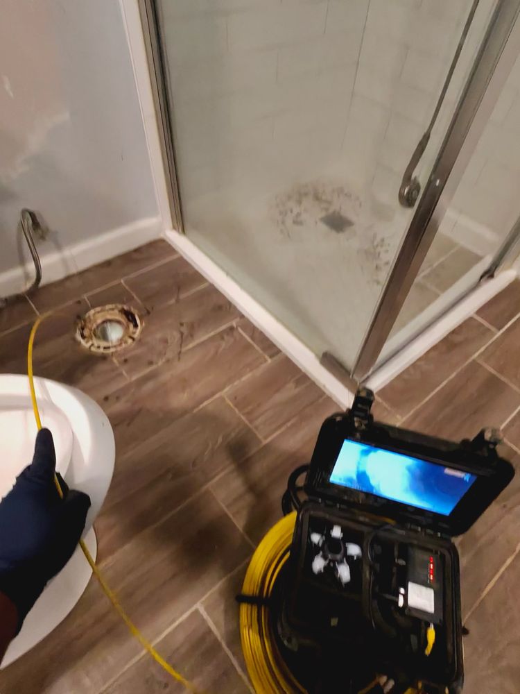 Slide of Peregrina Plumbing Company