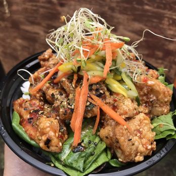 Pineapple Express Kauai - LIZA's Infamous Chilli Pepper Chicken - Food Trucks Near Me - Kapaa, Hawaii Pineapple Express Kauai - LIZA's Infamous Chilli Pepper Chicken - Food Trucks Near Me - Kapaa, Hawaii