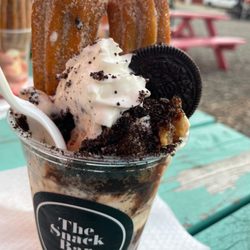 The Snack Bar Food Truck - Oreo cheesecake