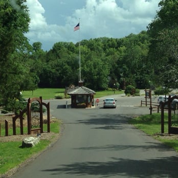 Lost Valley Lake Resort - Main entrance - Campgrounds Near Me - Owensville, Missouri