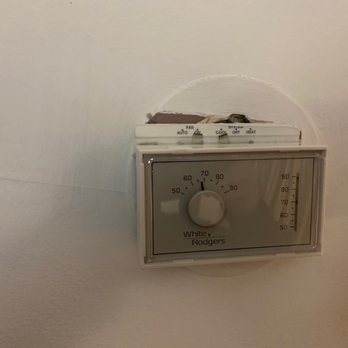 Fairmount Hotel - Thermostat hanging off the wall - Hotels Near Me - San Antonio, Texas Fairmount Hotel - Thermostat hanging off the wall - Hotels Near Me - San Antonio, Texas