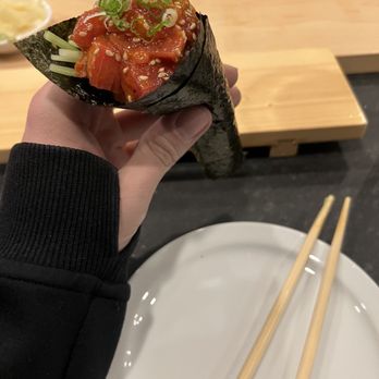 Naminohana - Spicy tuna hand roll - Sushi Bars Near Me - Dallas, Texas Naminohana - Spicy tuna hand roll - Sushi Bars Near Me - Dallas, Texas