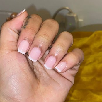 Sparkling Snail - Nail Salons Near Me - Astoria, New York