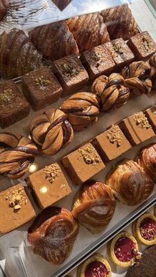 Andersen & Maillard by null